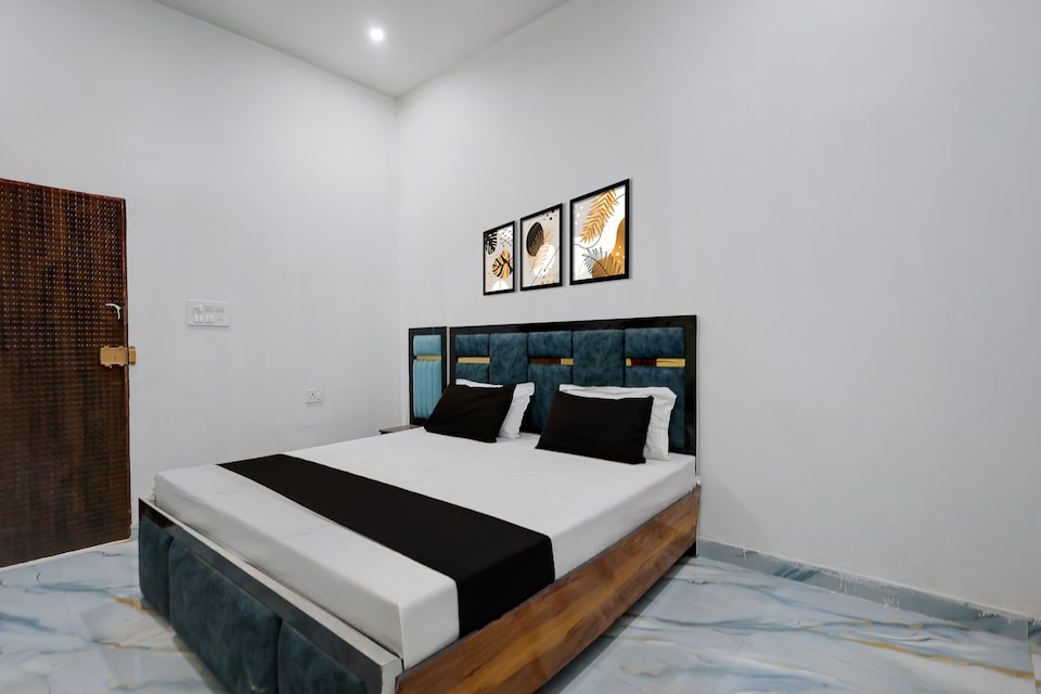 SPOT ON Hotel Chitransh Inn, Gomti Nagar Lucknow, Lucknow