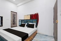 SPOT ON Hotel Chitransh Inn