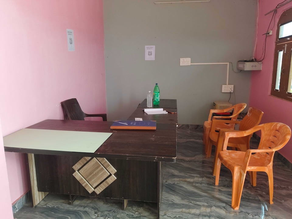 Hotel O Royle Gest House, Gorakhnath Gorakhpur, Gorakhpur