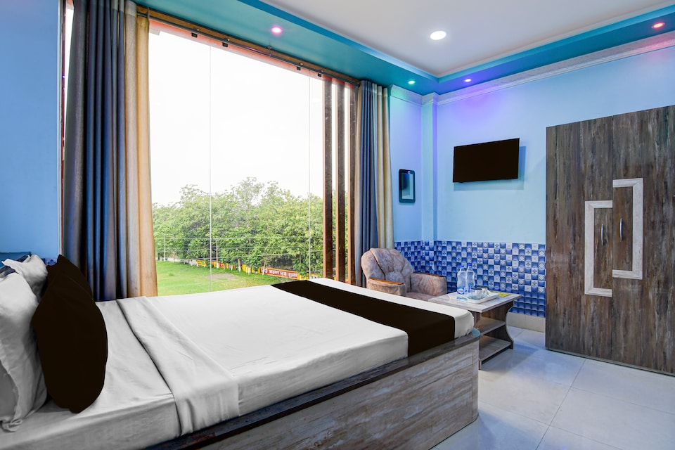 Hotel O Meridian, Berhampore, Berhampore