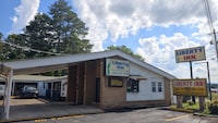 Liberty Inn Scottsboro Near Lake Guntersville