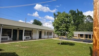 Liberty Inn Scottsboro Near Lake Guntersville