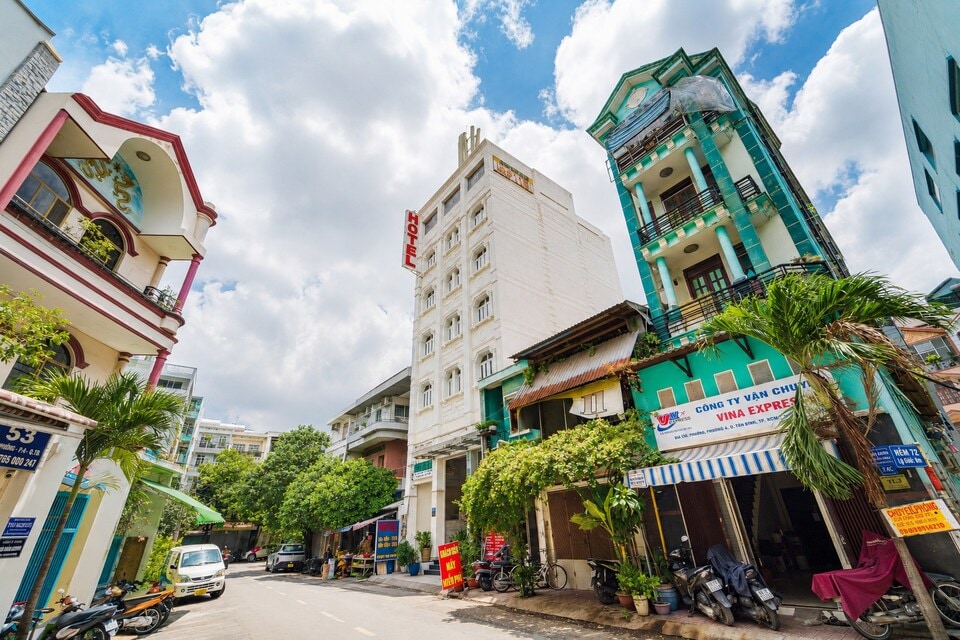 Townhouse Dinh Dinh 2 - Near Airport, Tan Binh, Ho-Chi-Minh