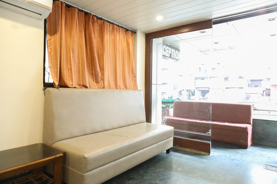 OYO 14523 Hotel Al Zamzam, Bus Stand Nagpur, Nagpur