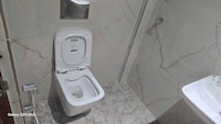 Hotel O Surya guest house