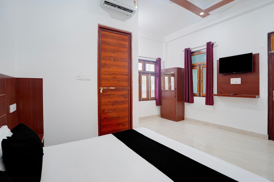 Hotel O Ahem Palace, Ayodhya, Ayodhya