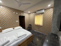 Hotel O Nampally Grand