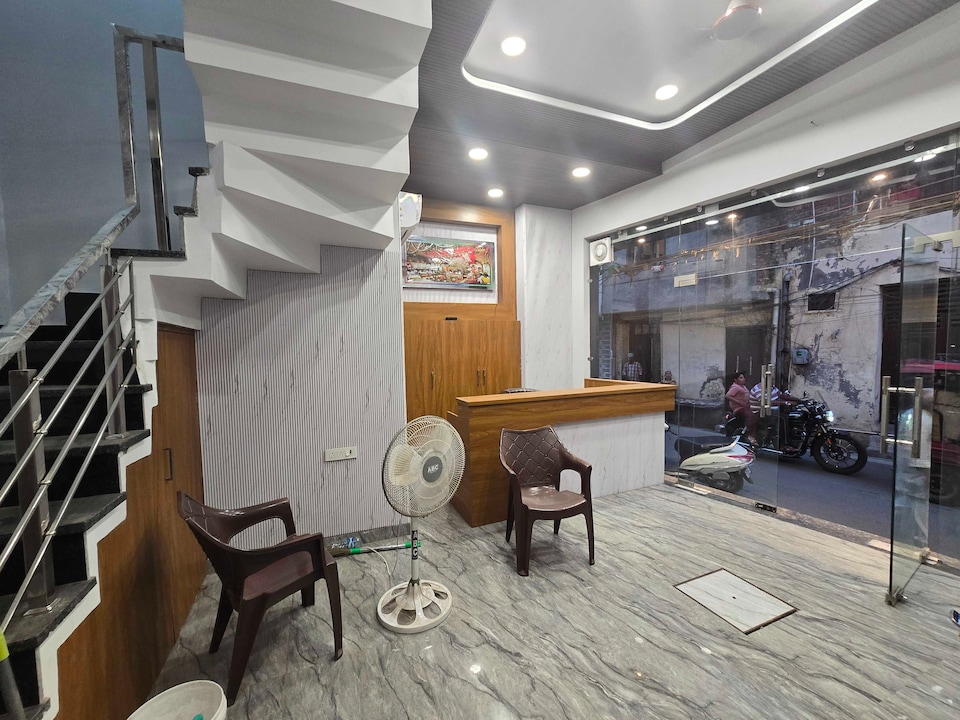 Hotel O Ridhi Sidhi Residency, Golden Temple Road Amritsar, Amritsar
