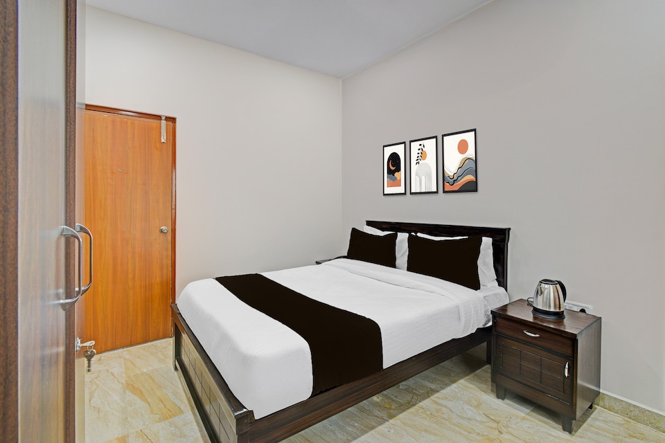 Super Townhouse Oak Hyderabad Central University, Kukatpally, Hyderabad