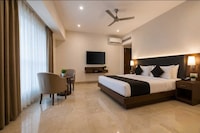 Townhouse Oak Hyderabad Central University