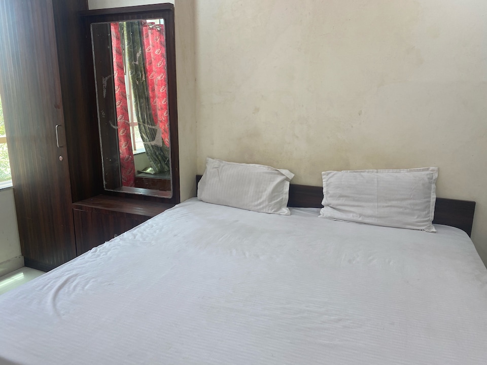 Hotel O Livesh, C Scheme Jaipur, Jaipur