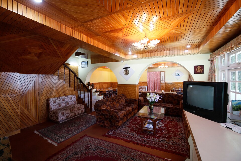 OYO 14534 Hotel Oakwood, Chail, Chail