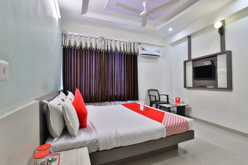 OYO 2656 Hotel Sunstar, Ashram Road Ahmedabad, Ahmedabad
