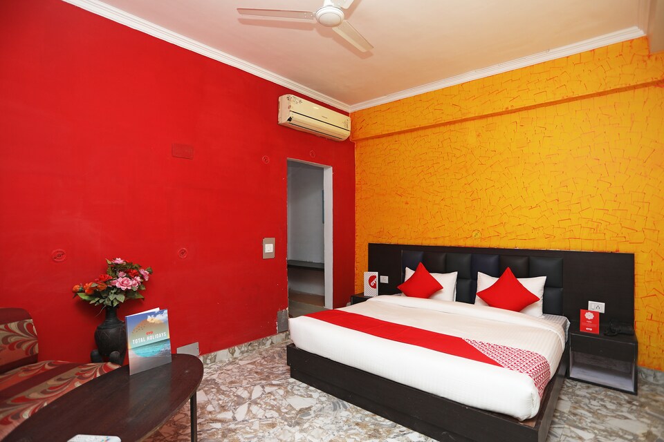 OYO 14543 Royal Palace And Banquets, Mathura, Mathura