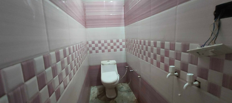 Spot On B S PLAZA HOTEL BAR AND RESTAURANT, Firozabad city, Firozabad