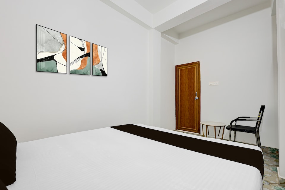 SPOT ON Hotel Kumar Brother , Anisabad, Patna