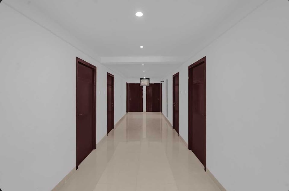 Townhouse Padmavathi Temple Tirupati, Tiruchanur Road Tirupati, Tirupati