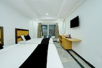 Townhouse Hillview Tirupati Formerly Hotel Looranova