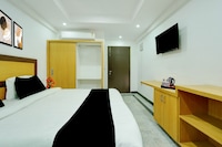 Townhouse Hillview Tirupati Formerly Hotel Looranova