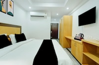 Townhouse Hillview Tirupati Formerly Hotel Looranova
