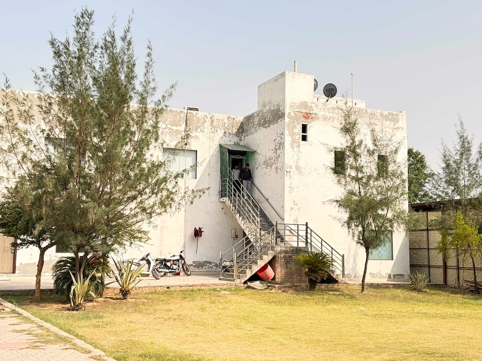Hotel O Aashirwad Guest House, Bulandshahr, Bulandshahr