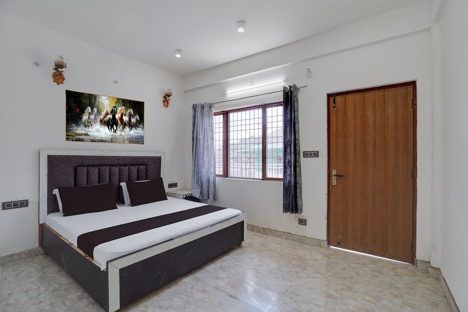 Spot On Royal Hills Homestay , Barlowganj, Mussoorie
