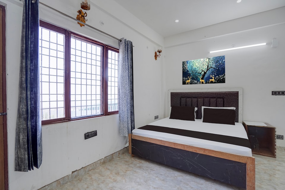Spot On Royal Hills Homestay , Barlowganj, Mussoorie