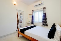 Hotel O GOLDEN LODGE & Rooms