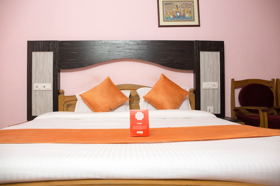 OYO 2657 Hotel Sambit Royale, Bapuji Nagar, Bhubaneswar