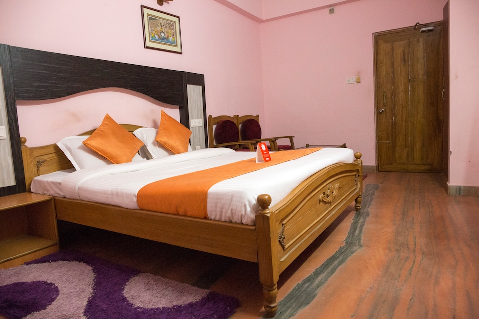 OYO 2657 Hotel Sambit Royale, Bapuji Nagar, Bhubaneswar