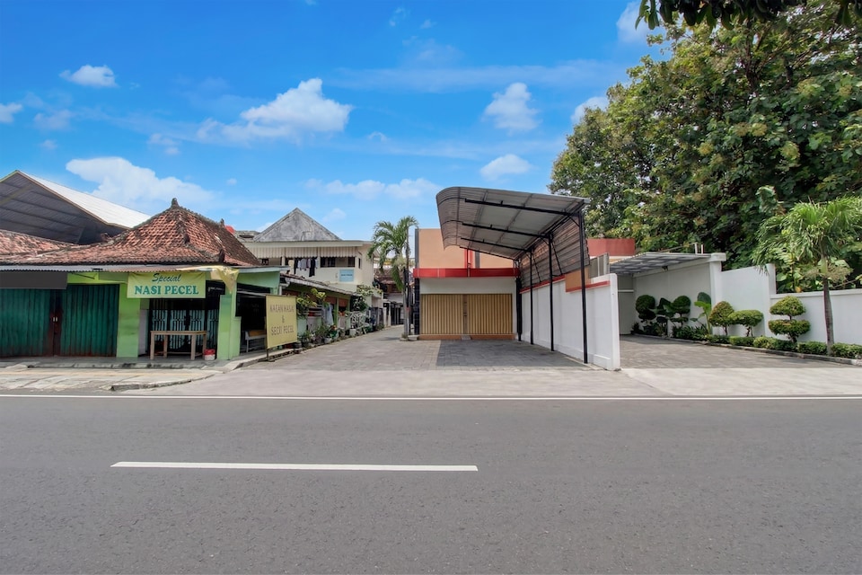 Dancenter Endrayanti Inn Syariah, Yogyakarta, Yogyakarta
