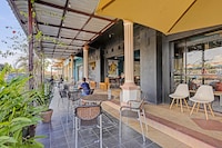 Hotel O near RSUD Embung Fatimah formerly Lebron Inn