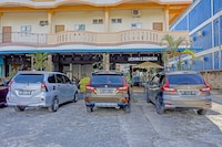 Hotel O near RSUD Embung Fatimah formerly Lebron Inn