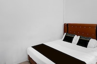 Hotel O near RSUD Embung Fatimah formerly Lebron Inn