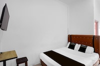Hotel O near RSUD Embung Fatimah formerly Lebron Inn