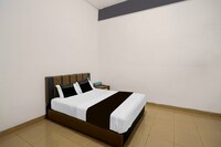 Hotel O near RSUD Embung Fatimah formerly Lebron Inn