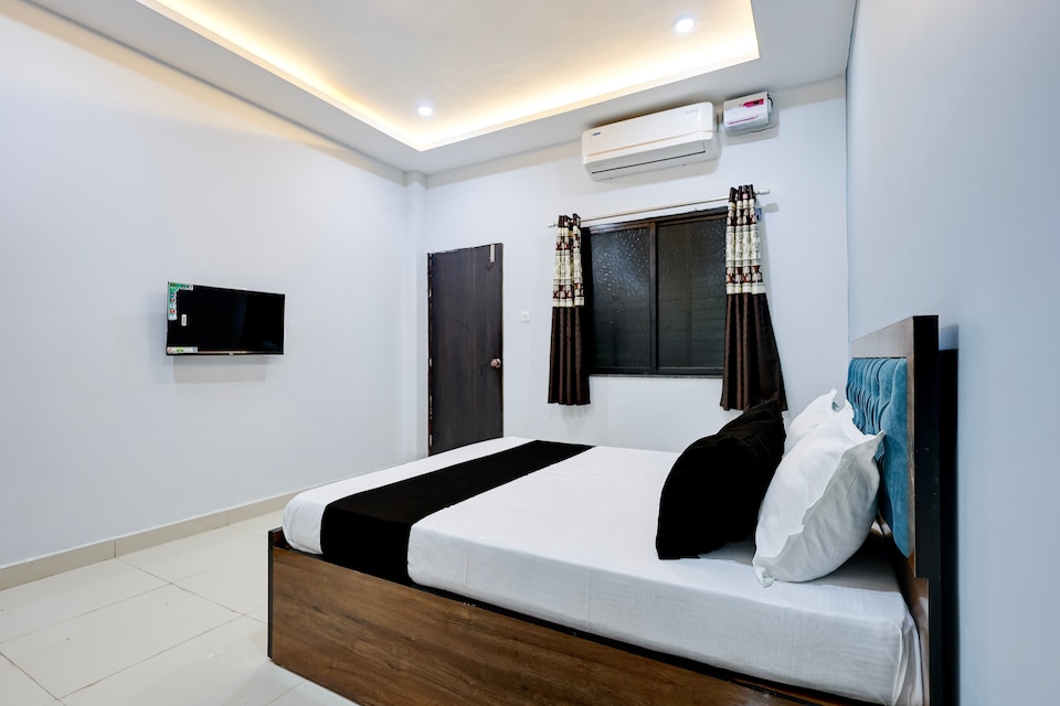 Hotel O Skyline Garden & Restaurant , Bus Stand Nagpur, Nagpur