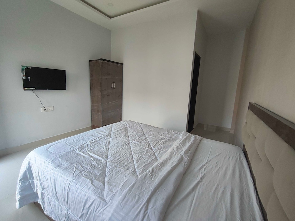 Hotel O Skyline Garden & Restaurant , Bus Stand Nagpur, Nagpur
