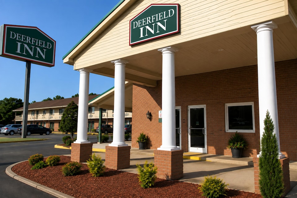  Deerfield Inn & Suites Steele Near Blytheville I 55, Steele MO, Steele MO