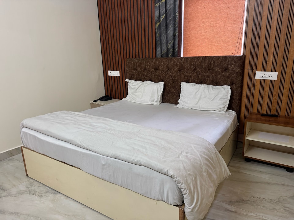 Collection O Sector 78 Mohali Formerly Hotel Prince, Mohali, Mohali