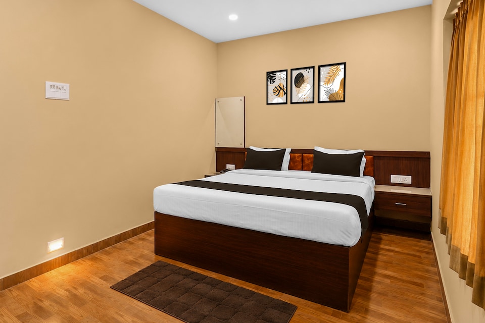 Townhouse Bhelaipahari Jamshedpur Formerly JR Royals, Mango Jamshedpur, Jamshedpur