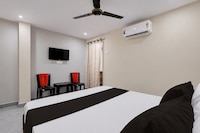 Hotel O Saikrishna Inn
