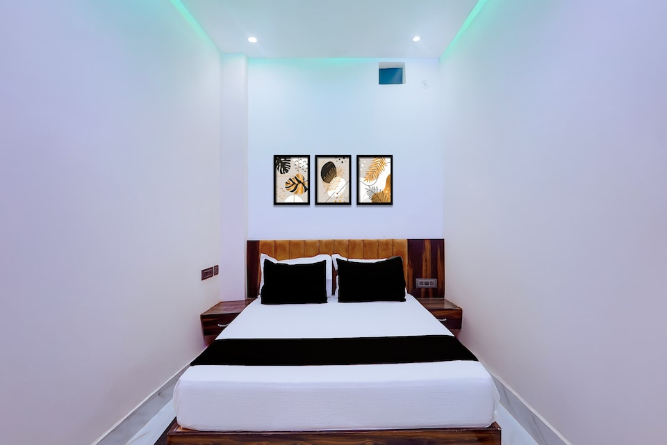 Hotel O SINGH GRAND HOTEL& BANQUET, Gorakhnath Gorakhpur, Gorakhpur
