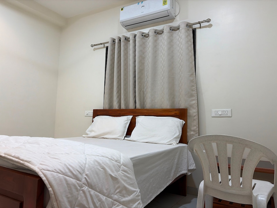 SPOT ON Vishal Lodge, Osmanabad, Osmanabad