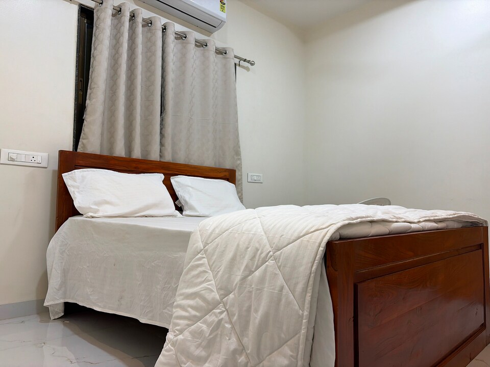 SPOT ON Vishal Lodge, Osmanabad, Osmanabad