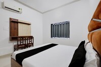 Hotel O Rudra Hotel and restaurant 