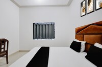 Hotel O Rudra Hotel and restaurant 
