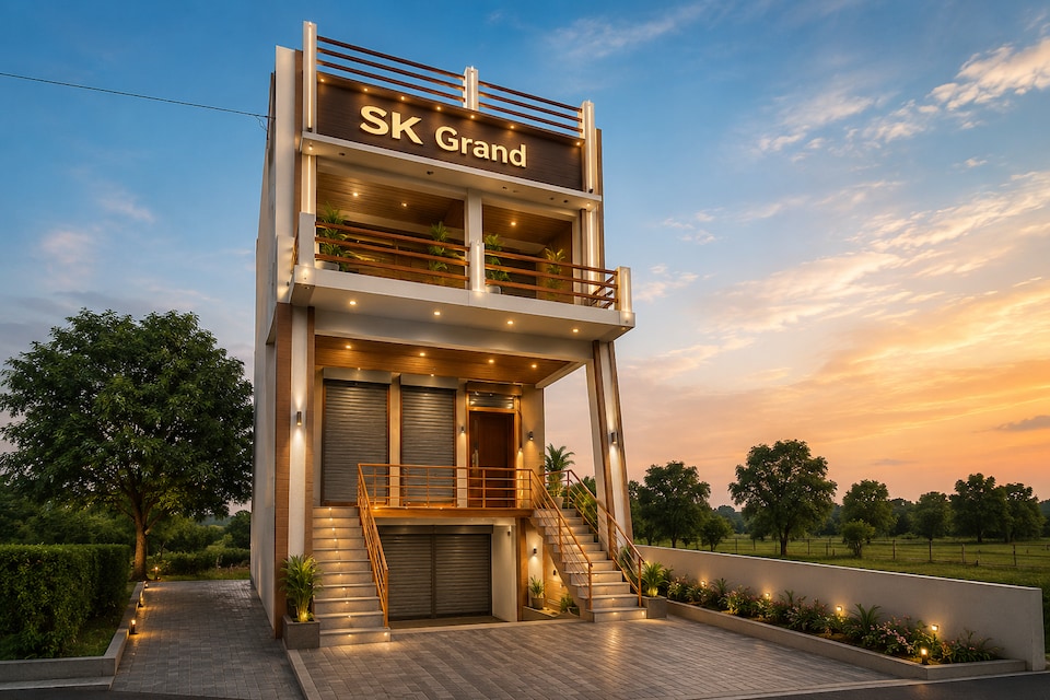SPOT ON Hotel SK grand, Cluster Barabanki, Barabanki
