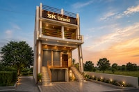 SPOT ON Hotel SK grand