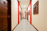 Hotel O near City of Tomorrow Mall formerly Vandhela Homestay